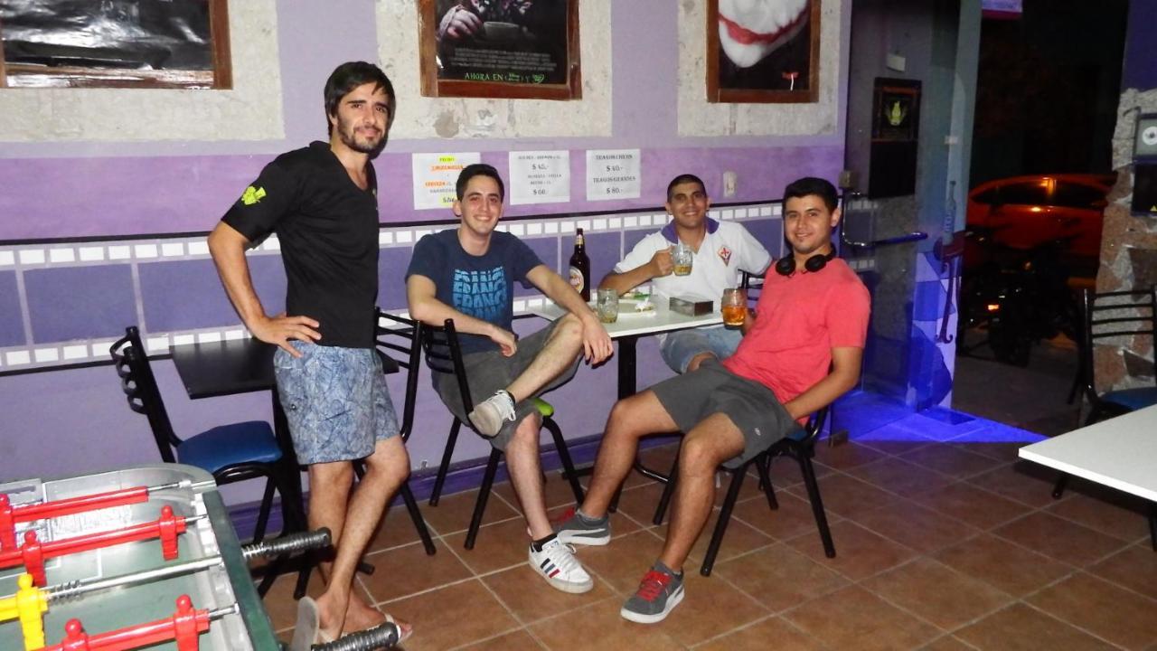 Hostel De Pichincha Gualeguaychu Luaran gambar